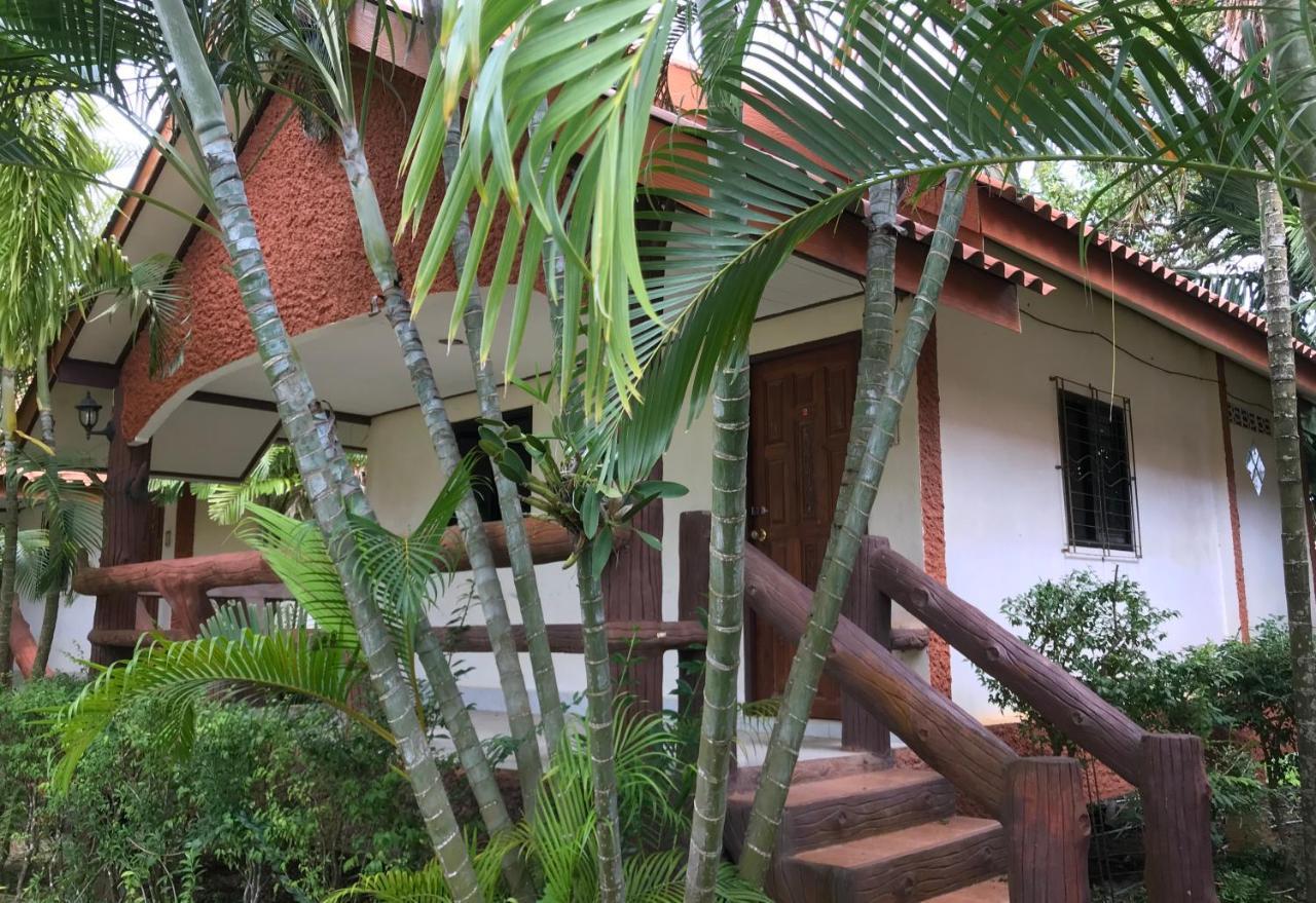 Lanta School Beach Resort Ko Lanta Екстериор снимка