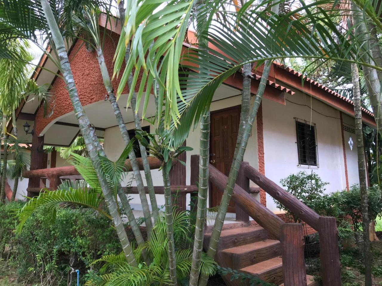 Lanta School Beach Resort Ko Lanta Екстериор снимка