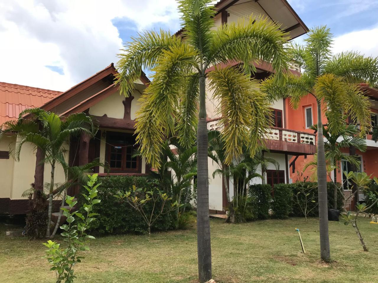 Lanta School Beach Resort Ko Lanta Екстериор снимка