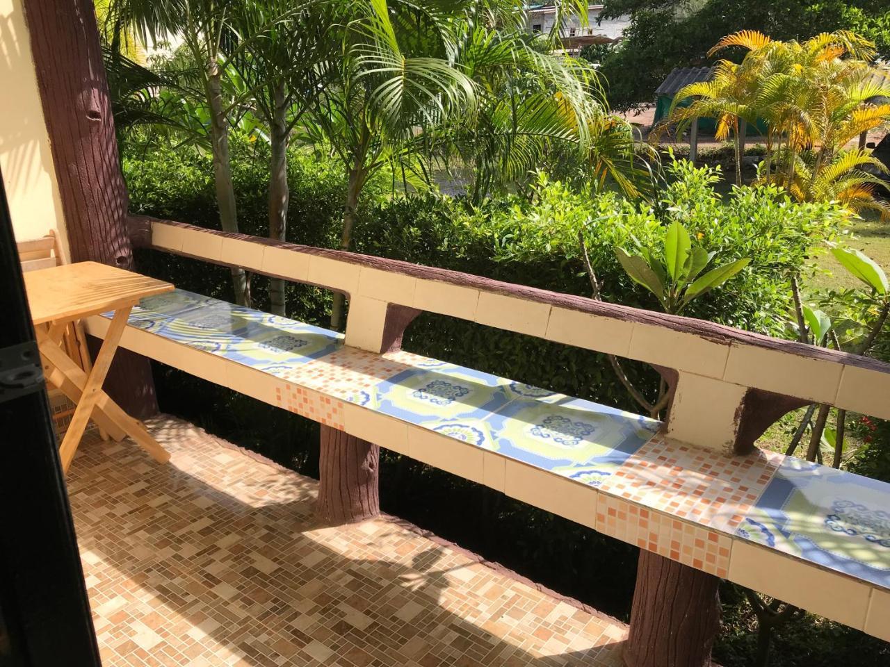Lanta School Beach Resort Ko Lanta Екстериор снимка