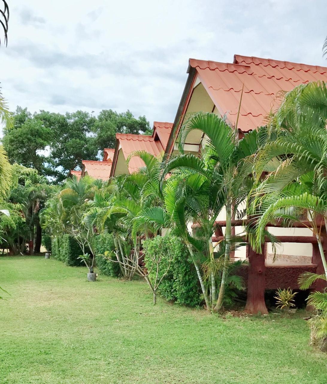 Lanta School Beach Resort Ko Lanta Екстериор снимка