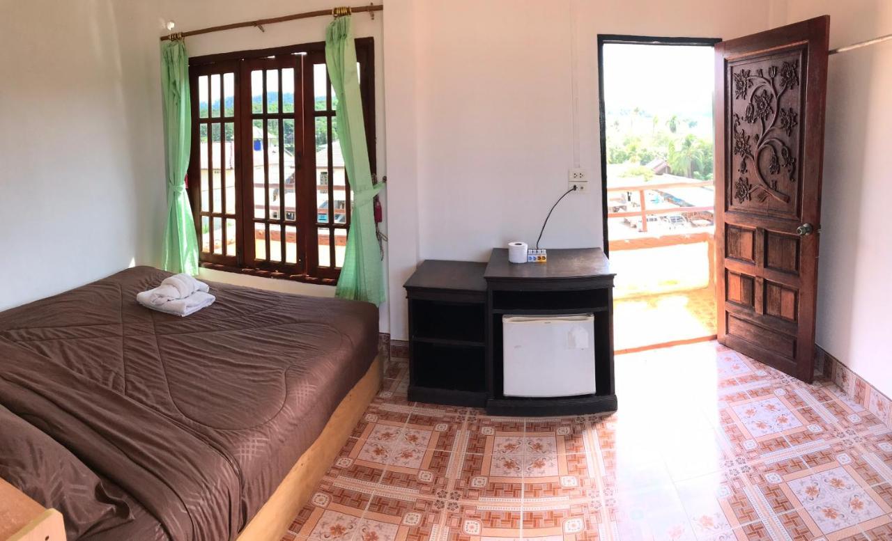 Lanta School Beach Resort Ko Lanta Екстериор снимка